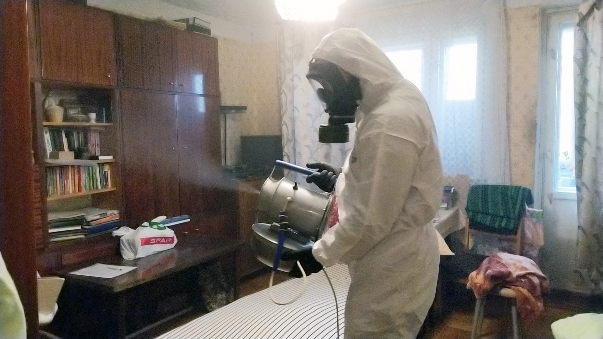 ФОТО Безопасны ли препараты для дезинсекции в Туголесском Боре? | подробно